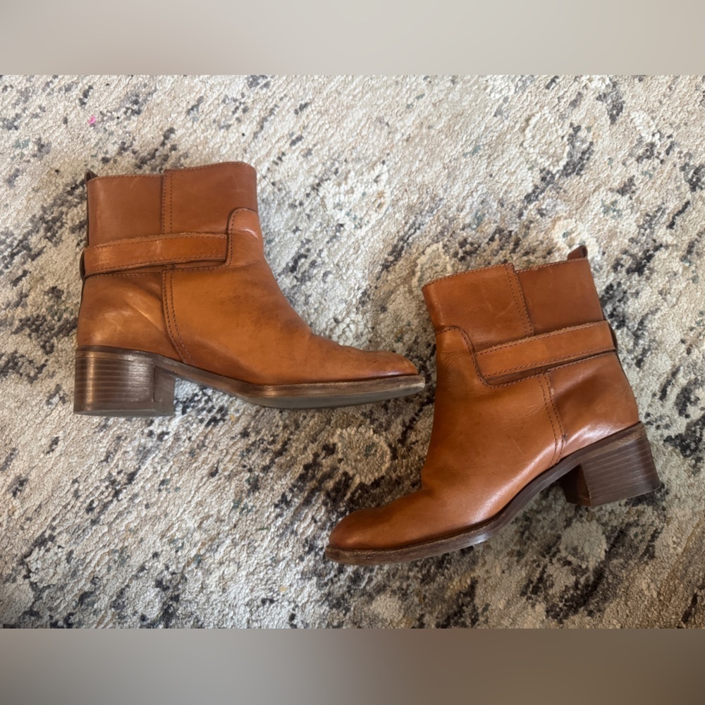 J Crew Parker cognac leather classic brown low heel ankle boots size 6 - Picture 6 of 13
